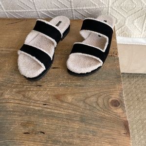 Tamara Mellon roam shearling sandals lug sole slide black cream neutral size 38